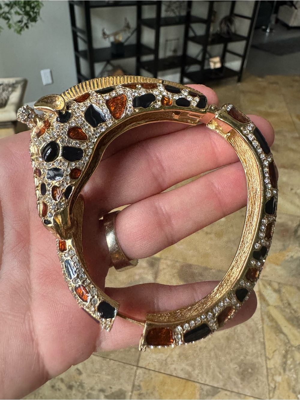Stunning Authentic Giraffe Ciner cuffed bracelet